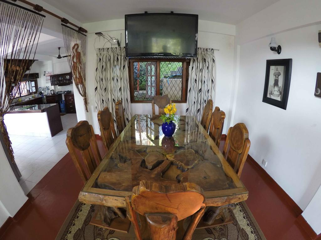 Villa 107 Kandy Eksteriør billede