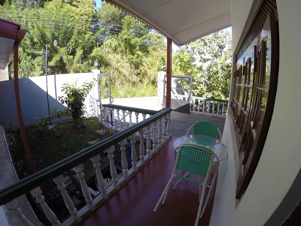 Villa 107 Kandy Eksteriør billede